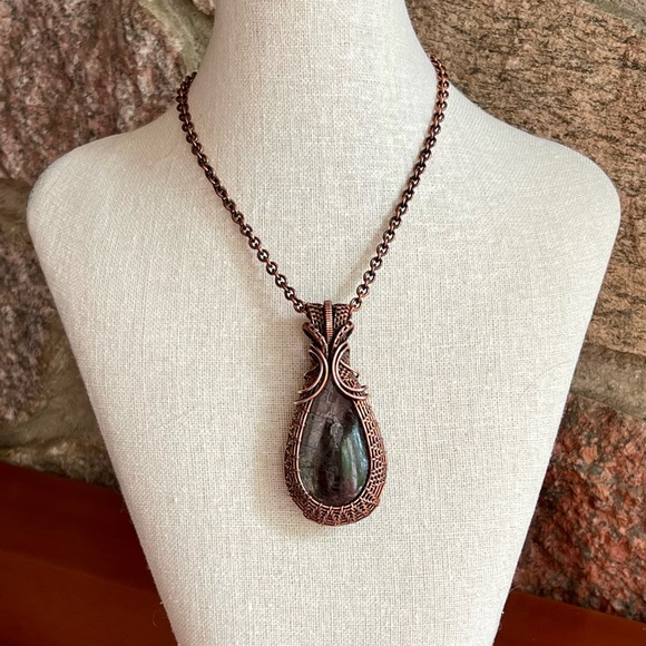 Copper Wrapped Hypersthene Pendant - Picture 4 of 11